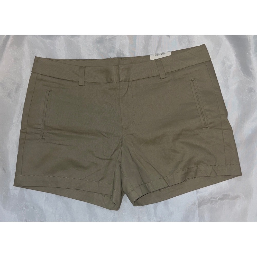 NWT Stylus Khaki Biscotti shorts size 6 2058‎